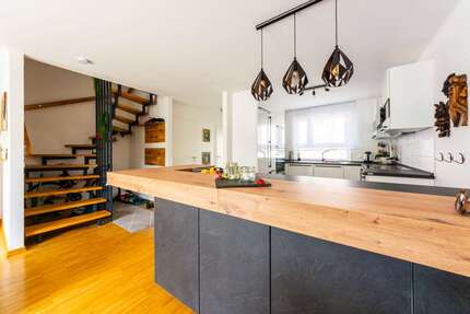 Haus zum Kaufen in Vogtsburg im Kaiserstuhl 449.000,00 € 120 m²