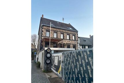 Bauernhof Einfamilienhaus Hallen Gewerbeeinheit Polch Mitte