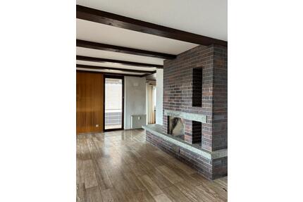 144 m² OG-Wohnung mit Südbalkon, Garage & EBK - Villingen-Schwenningen