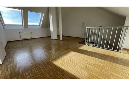 Wohnung zum Mieten in Chemnitz 399,00 € 80 m²