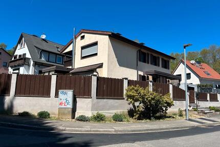Einfamilienhaus in Sackgasse - 1.500,00&nbsp;EUR Kaltmiete, ca.&nbsp; 120,00&nbsp;m&sup2; in Rösrath (PLZ: 51503)