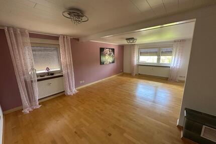 **Attraktive 3-Zimmer-Wohnung in Mudau-Steinbach** - Buchen (Odenwald)