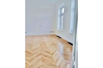 Wohnung zum Mieten in Schwerin 1.370,00 € 104 m²