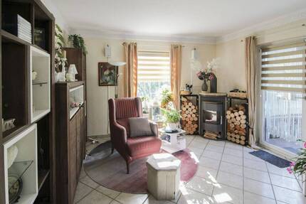 Ruhig gelegenes Einfamilienhaus mit Terrasse, Garten und Kamin in Berlin-Mahlsdorf