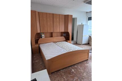 Einzelzimmer Wohnung - 920,00&nbsp;EUR Kaltmiete, ca.&nbsp; 30,00&nbsp;m&sup2; in Frankfurt am Main (PLZ: 60386) Ost