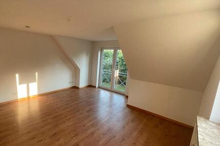 Ab 15.12.26 verfügbar! Helle 3-Zimmer-Wohnung - Niebüll