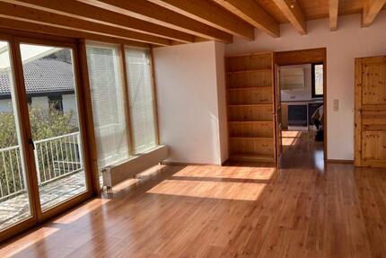 weiträumig lichtdurchflutete Maisonettewohnung in Marpingen