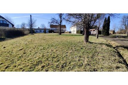 Baugrundstück in Striegistal OT Mobendorf