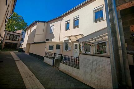 Haus in Andernach - 230.000,00&nbsp;EUR Kaufpreis, ca.&nbsp; 120,00&nbsp;m&sup2; in Andernach (PLZ: 56626)