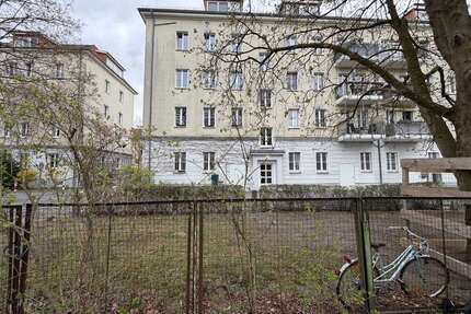 Wohnung zum Kaufen in Berlin-Treptow 189.000,00 € 51.51 m²