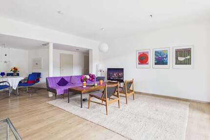 Haus zum Mieten in Landshut 1.300,00 € 99.7 m²
