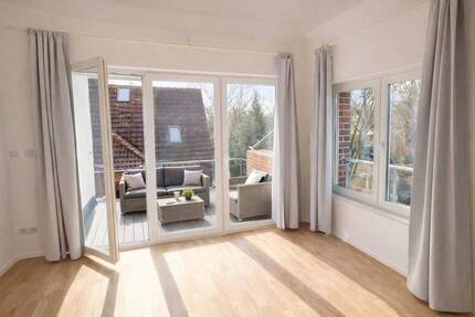 Frisch renovierte, lichtdurchflutete 94 m² I 3,5 Zimmer I Balkon I Schnelsener Märchenviertel - Hamburg