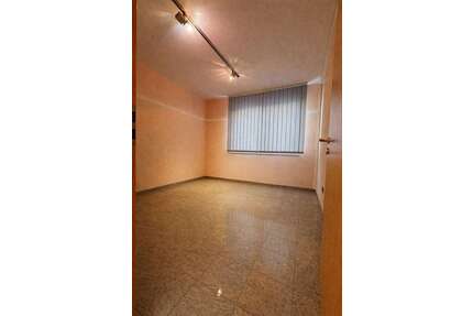 Wohnung zum Kaufen in Triberg im Schwarzwald 148.000,00 € 64.49 m²