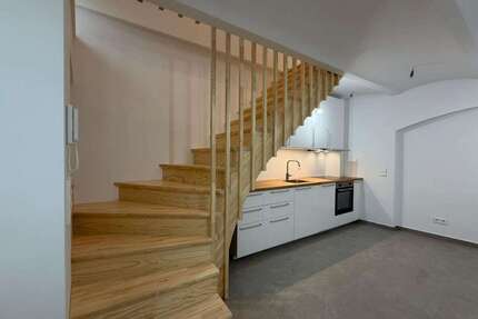 Haus zum Mieten in Berlin 1.149,00 € 47 m²