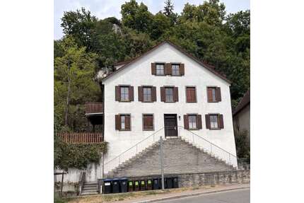 Haus zum Kaufen in Blaubeuren 449.000,00 € 182 m²