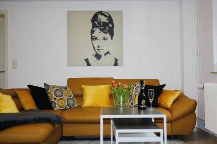 Schicke möblierte Souterrain-Wohnung, 55 qm, in Mainz-Lerchenberg zu vermieten