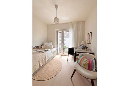 Wohnung zum Mieten in Augsburg 469,00 € 16.56 m²