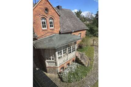 Haus zum Kaufen in Gardelegen OT Jäventiz 349.000,00 € 375 m²