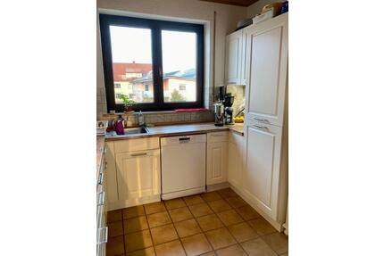 Großzügige 4–5 Zimmer Wohnung mit ca. 120 m² in Hallstadt