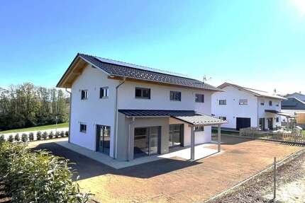 Haus zum Kaufen in Winzer 599.000,00 € 161.94 m²