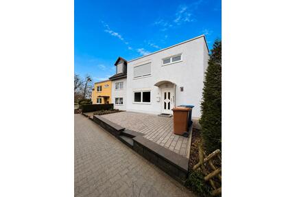 EXKLUSIVES PROVISIONSFREIES RMH IN SCHWALBACH AM TAUNUS KERNSANIE