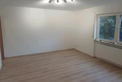 Erstbezug nach Sanierung: Single-Apartment mit neuer Küche - Würzburg Heuchelhof