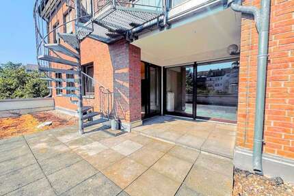 Wohnung zum Kaufen in Düsseldorf 229.000,00 € 65 m²