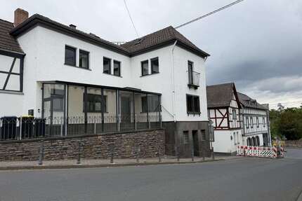 Haus zum Mieten in Mülheim-Kärlich 990,00 € 120 m²