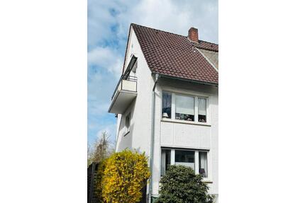 Helle und renovierte DG-Wohnung im Herzen von Bad Salzuflen