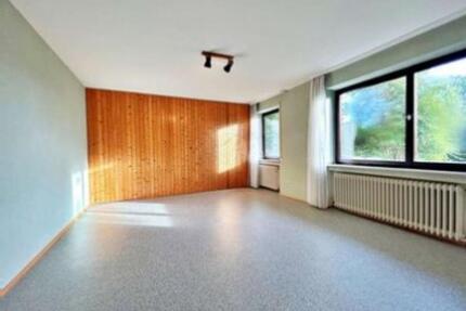 Ruhige Wohnung mit Stellplatz - 600,00&nbsp;EUR Kaltmiete, ca.&nbsp; 66,00&nbsp;m&sup2; in Aichhalden (PLZ: 78733)