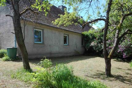 Haus und großes Grundstück in Randlage bei Waren (Müritz) - Grabowhöfe