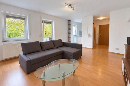 Helles 1-Zimmer-Apartment mit Balkon, Einbauküche und Stellplatz - Schweinfurt Bellevue