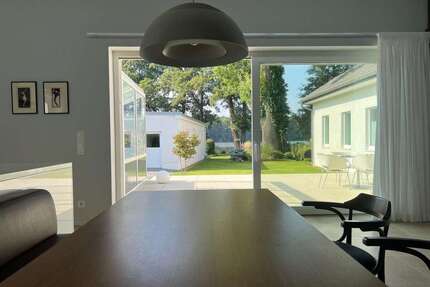 Haus zum Kaufen in Königs Wusterhausen 1.880.000,00 € 224 m²