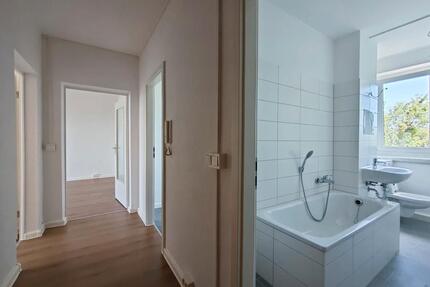 Moderne Vierraumwohnung zum TOP-Mietpreis! - Sangerhausen