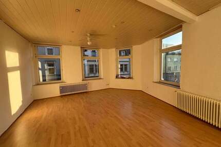 Wohnung zum Kaufen in Mülheim an der Ruhr 135.000,00 € 102 m²