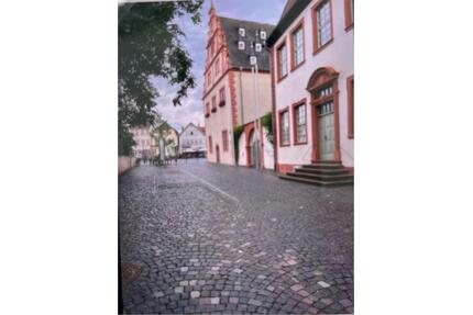 Möblierte Zimmer Büro - 400,00&nbsp;EUR Kaltmiete, ca.&nbsp; 55,00&nbsp;m&sup2; in Groß-Umstadt (PLZ: 64823)