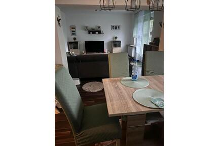 2 ZKB, 70 qm, Balkon, Stellplatz, EBK - Siegen