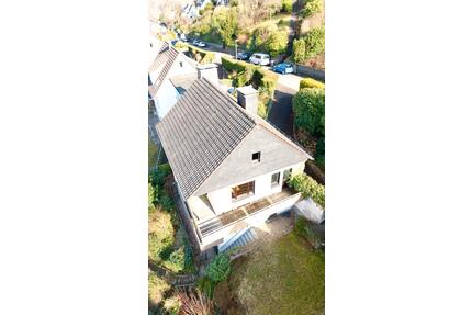 Einfamilienhaus mit Garten, Garage und 5 Zimmern am Tiergarten - Altena