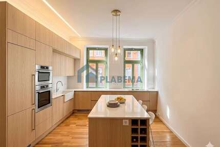 Wohnung zum Mieten in Schwerin 1.160,00 € 82.88 m²
