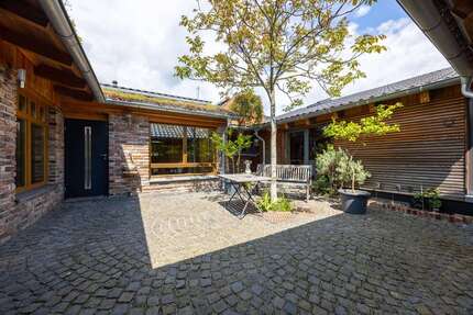 Haus zum Kaufen in Neuss 769.000,00 € 200 m²