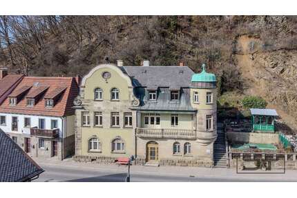 Haus zum Kaufen in Bad Berneck 357.000,00 € 440 m²
