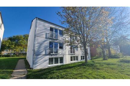 2-Zimmer-EG-Wohnung mit ca. 63 qm, weißem Vollbad und neuer EBK - Neustadt in Holstein