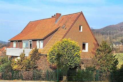 Haus zum Kaufen in Rinteln 284.000,00 € 207 m²