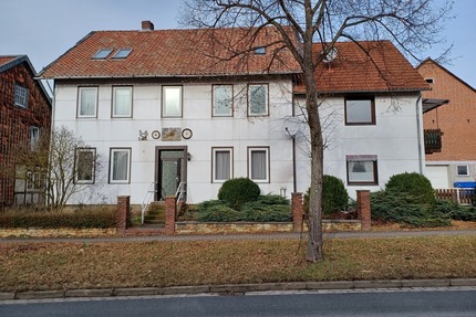 Großzügiges Zweifamilienhaus mit viel Potential in Goslar - Immenrode!