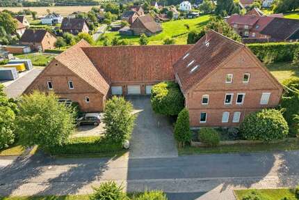Haus zum Kaufen in Apelern 750.000,00 € 433.07 m²
