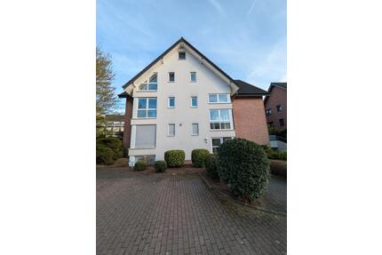 Schöne 4-Zimmer-Maisonettewohnung mit Balkon & Tiefgarage - Essen Stadtbezirk VII