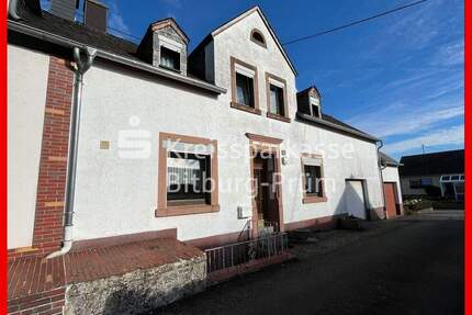 Einfamilienhaus mit Garage - 115.000,00&nbsp;EUR Kaufpreis, ca.&nbsp; 113,00&nbsp;m&sup2;&nbsp;Wohnfl&auml;che in Zemmer (PLZ: 54313) Rodt