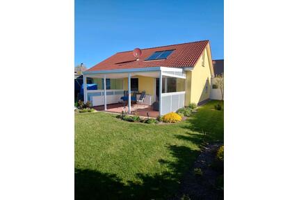 Einfamilienhaus ohne Provision 128m²Wf, 534 m² Grundst. Spielstr. - Schwerin Friedrichsthal