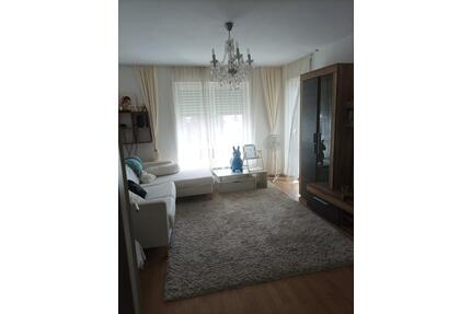 Helle 3-Zimmer-Wohnung mit Balkon im 2.OG in Steinbach (Taunus)