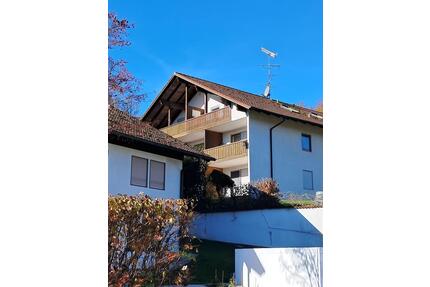 Helle 2-Zimmer-Dachgeschosswohnung mit Bergblick - Bad Griesbach im Rottal
